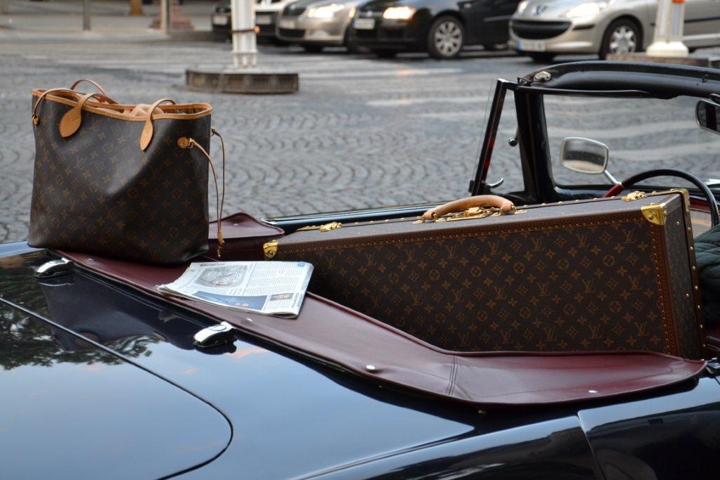 Shooting voiture de collection - Louis Vuitton