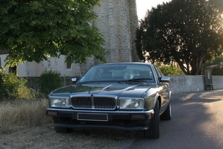 Jaguar XJ40 1990