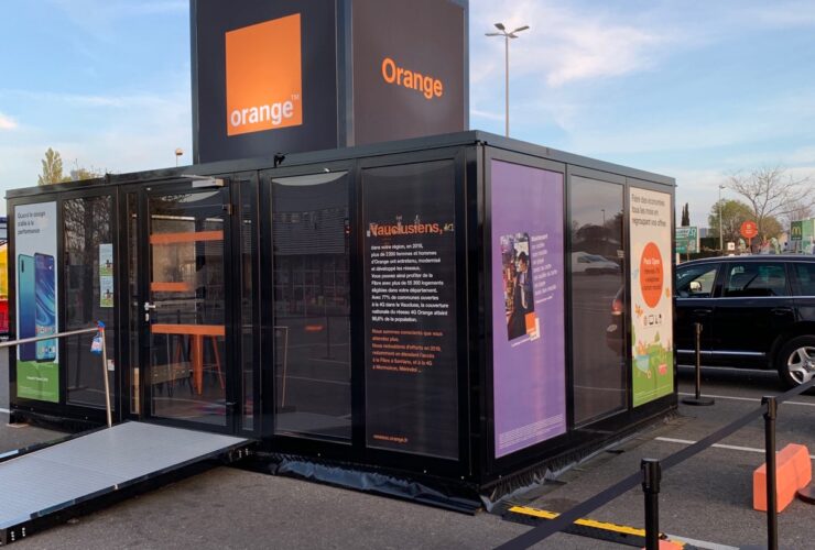 CR Event vous propose de produire de A à Z votre pop up store mobile.
